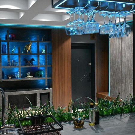 Pentlux - Spa Penthouse In The Heart Of Skopje Exterior photo