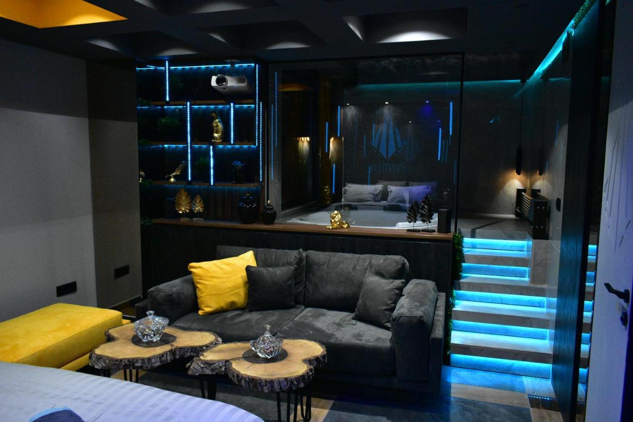 Pentlux - Spa Penthouse In The Heart Of Skopje Exterior photo