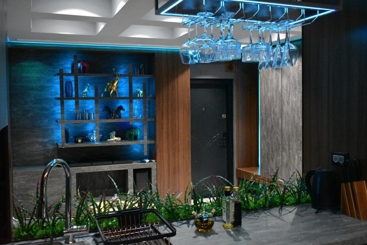 Pentlux - Spa Penthouse In The Heart Of Skopje Exterior photo