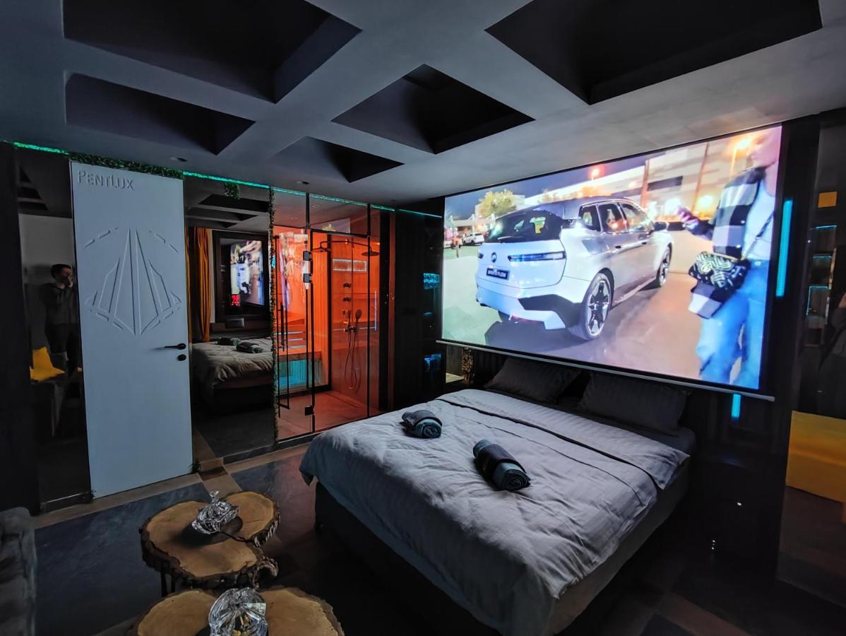 Pentlux - Spa Penthouse In The Heart Of Skopje Exterior photo