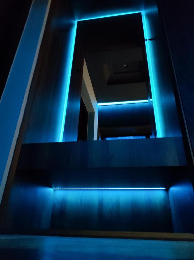 Pentlux - Spa Penthouse In The Heart Of Skopje Exterior photo